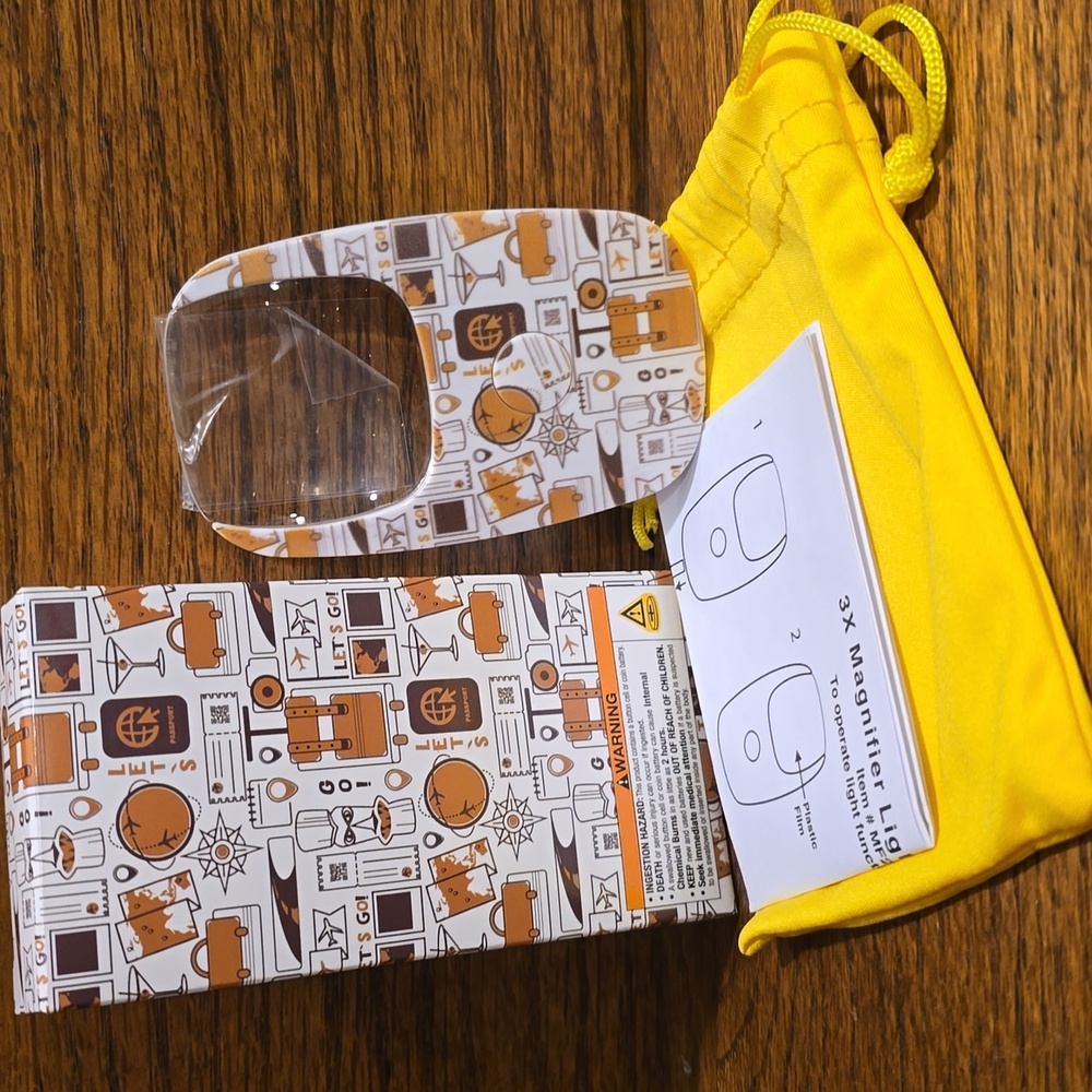 Magifier Light Travel-Themed 3X Magnifier with Light & Bag - Picture 1 of 1